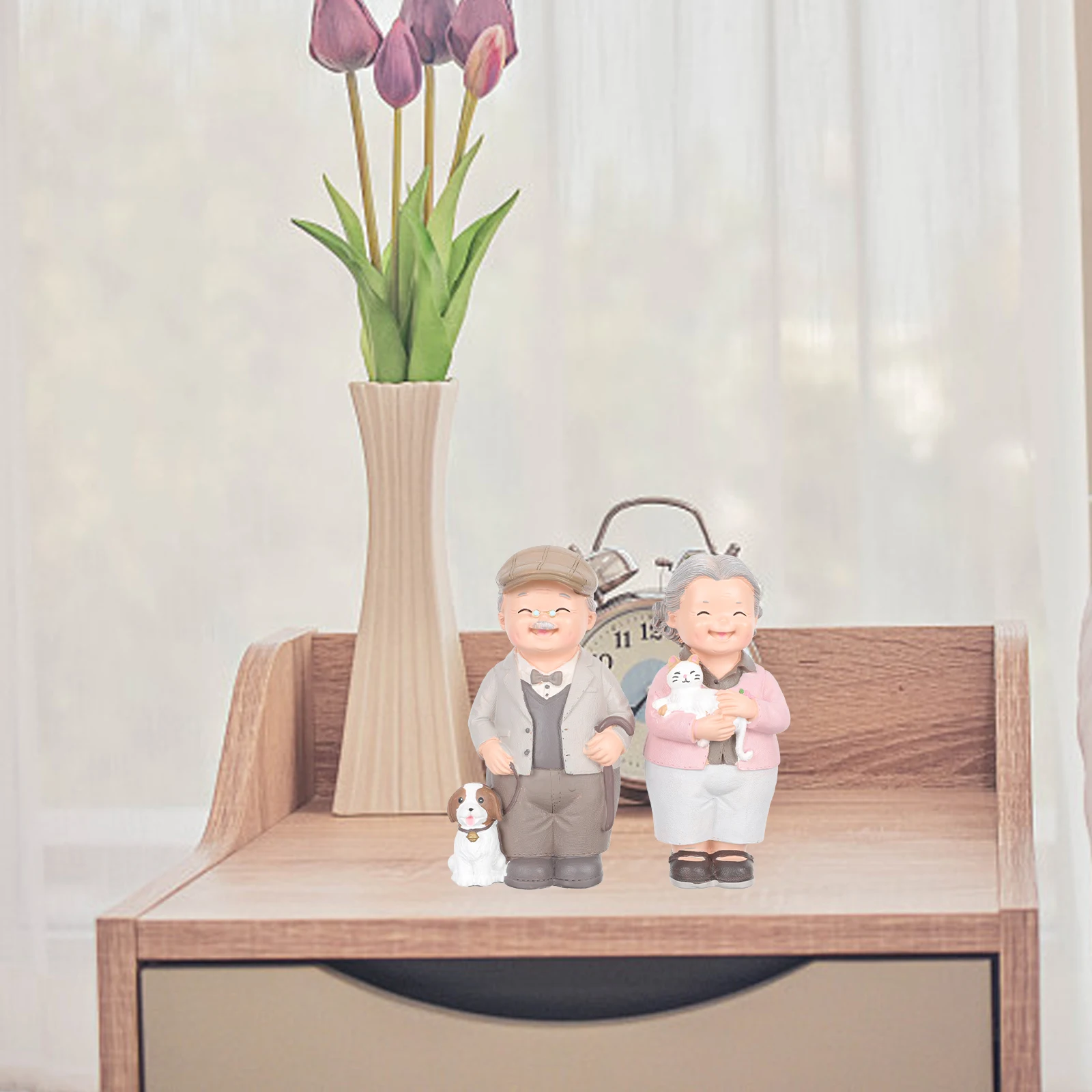 

1Set Resin Couple Statue Romantic Design Anniversary Present Wedding Ornament Desktop Decor Lovely Couple Resin Craft