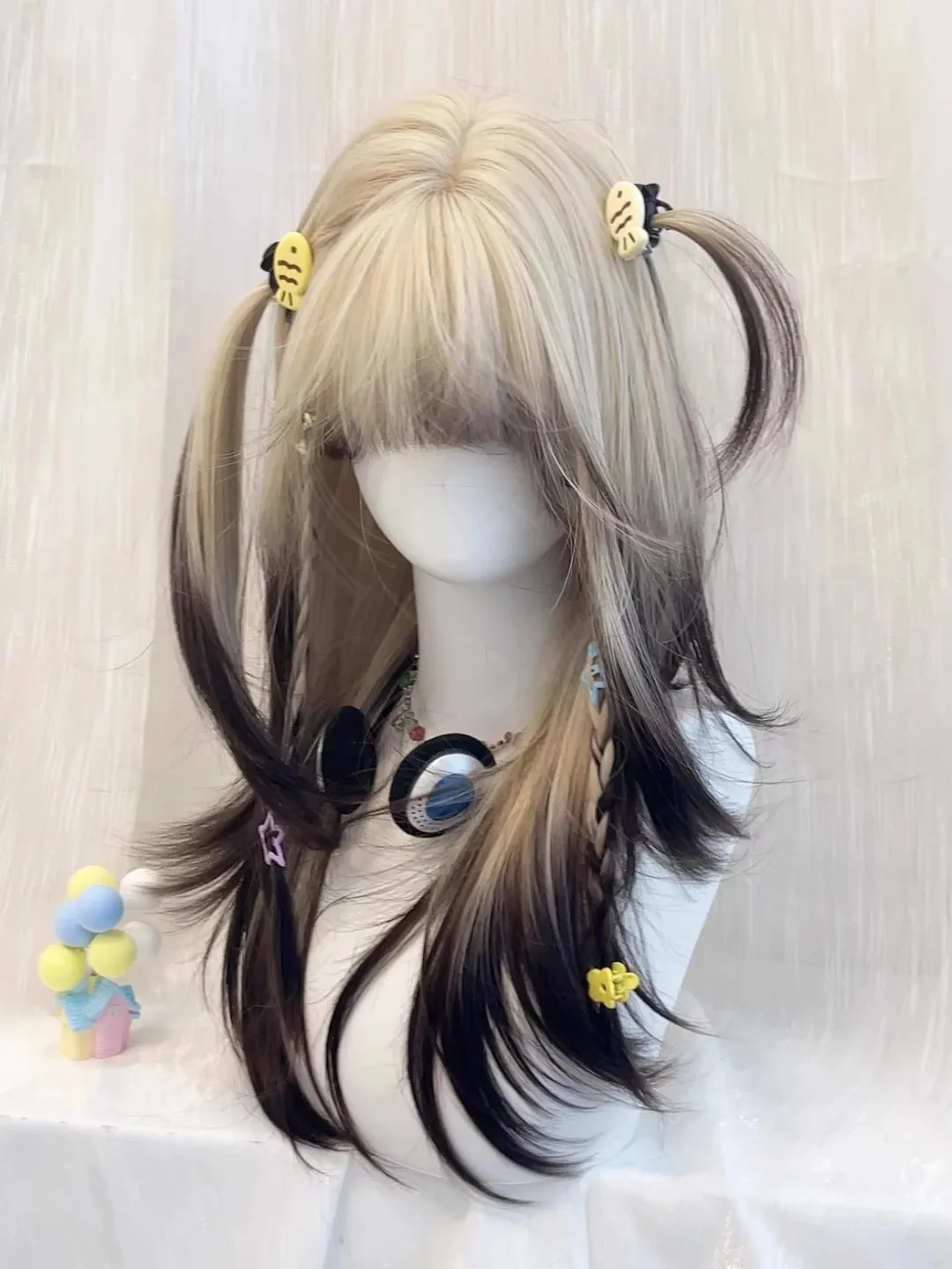Synthetic Long Straight Ombre Golden Black Wig with Bangs Fluffy Women Lolita Cosplay Heat Resistant Wig for Daily Party