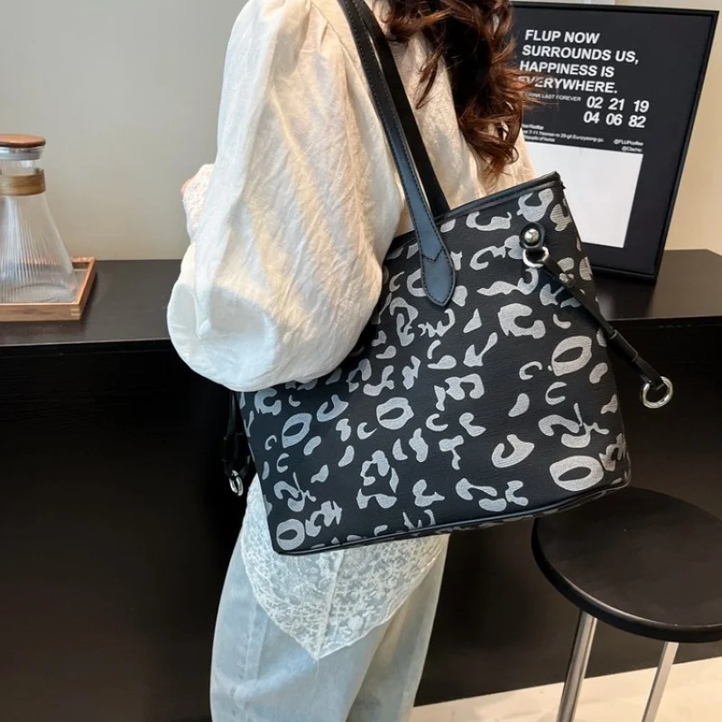 

Популярная женская сумка через плечо, кожаная сумка через плечо, элегантная сумка-тоут, классический дизайн, люксовый бренд для женщин