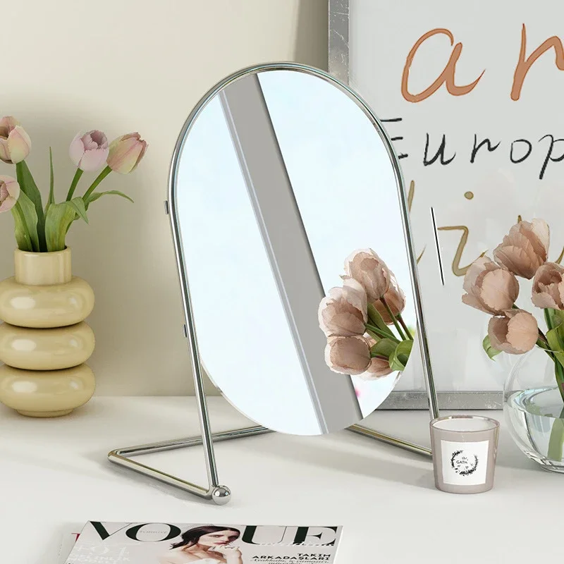 

1 Piece of Accessible Luxury Makeup Mirror Bedroom Desktop Iron Dormitory Dressing Mirror Retro Small Portable Beauty Mirror