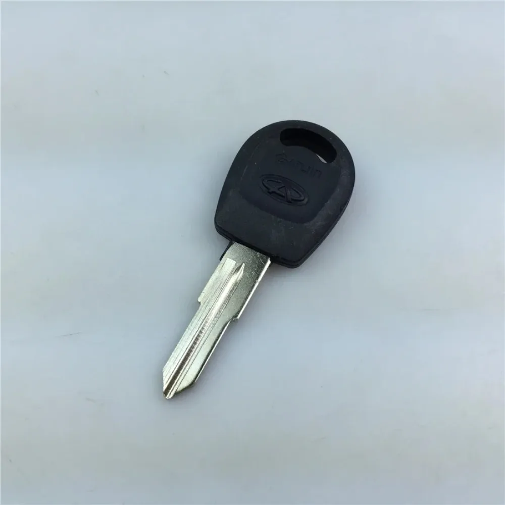 5pcs for Chery ZQ696 Auto FOR Qq3 Thin Slot Key Blank Auto Parts Free Shipping
