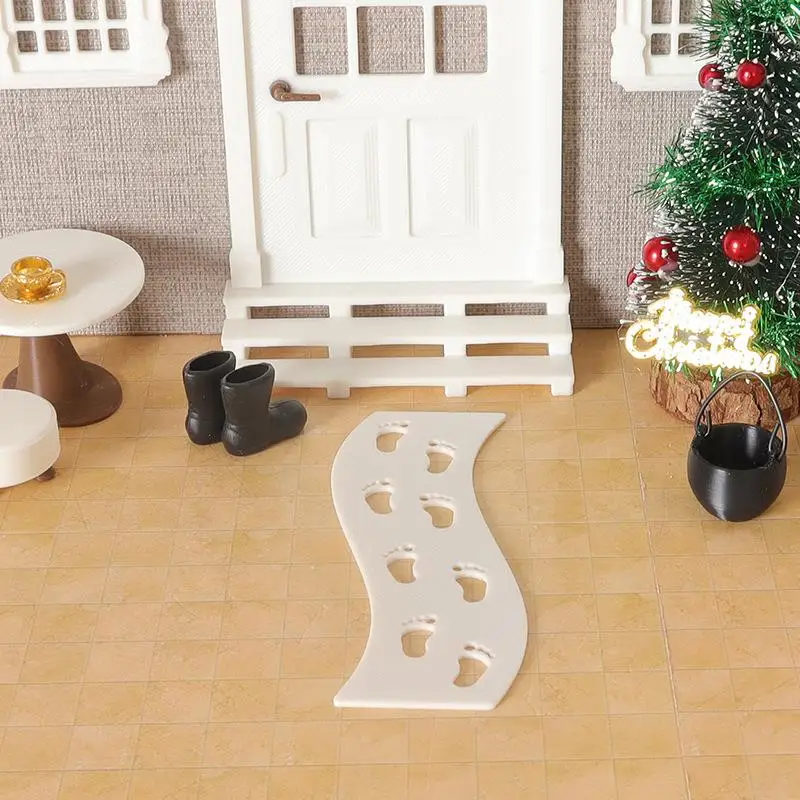 

5Pcs Dollhouse Footprint Floor Mats-ChristmasScene Decals for FairyGarden Dioramas,MicroLandscapeAccessories for HolidayDisplays