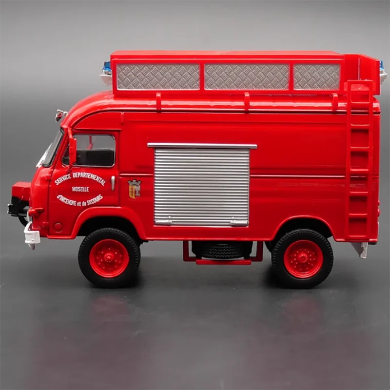 Diecast 1:43 Scale Ixo Saviem TP3 Fire Truck Alloy Vehine Model Finished Simulation Collection Decoration Gift Toys Display