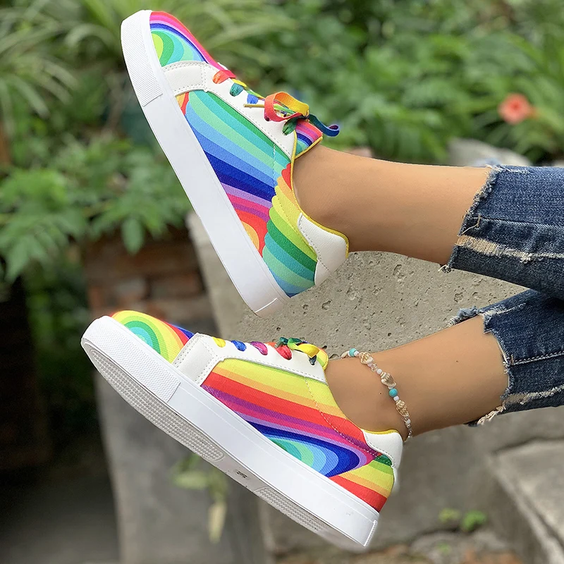 Rainbow Color Lace Up Sneakers Women Casual Non-Slip Platform Vulcanized Shoes Woman 2023 Autumn Flats Running Walking Shoes 43