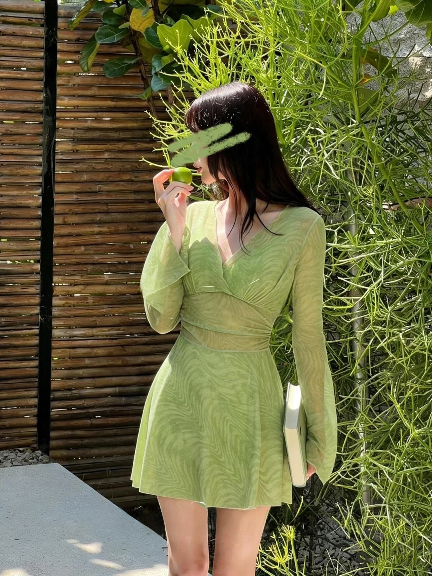 

Slimming een Two-Piece Swimsuit Set Beach Vaion Onsen Thermal Spa Cover-Up Waist-Cinching Dr Casual Swimwear