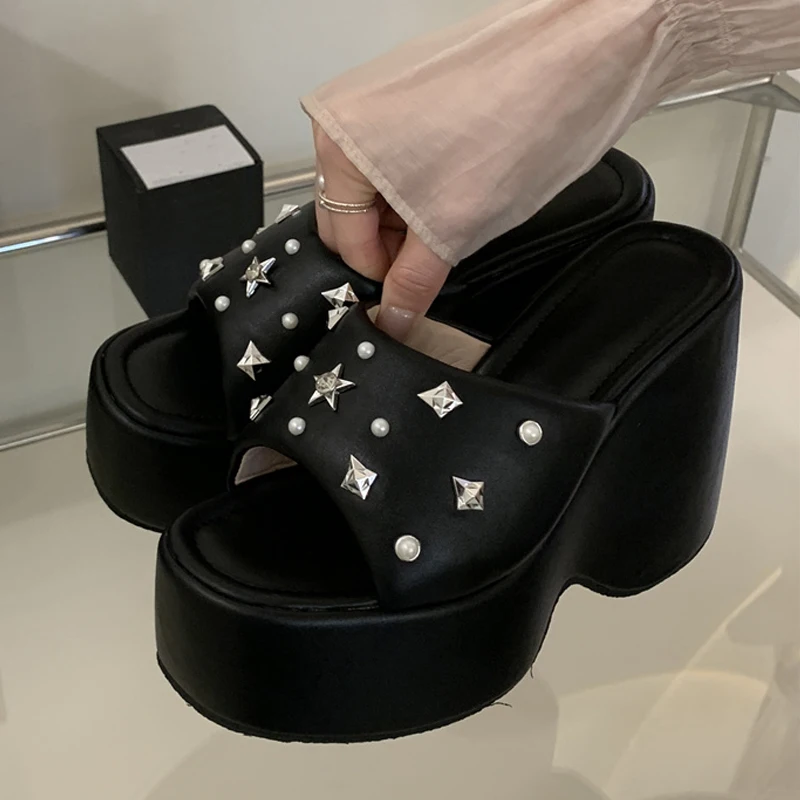 Liyke High Quality Cozy Soft Leather Wedges Heels Platform Slipper Women Fashion Metal Rivets Designer Sandal Female Party Shoes