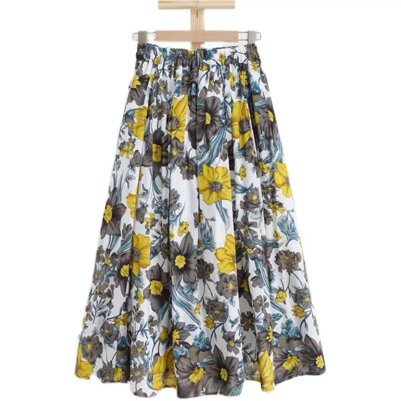 Nuova gonna a trapezio da donna con stampa floreale colorata, elegante e versatile, in stile country, per la primavera e l'estate