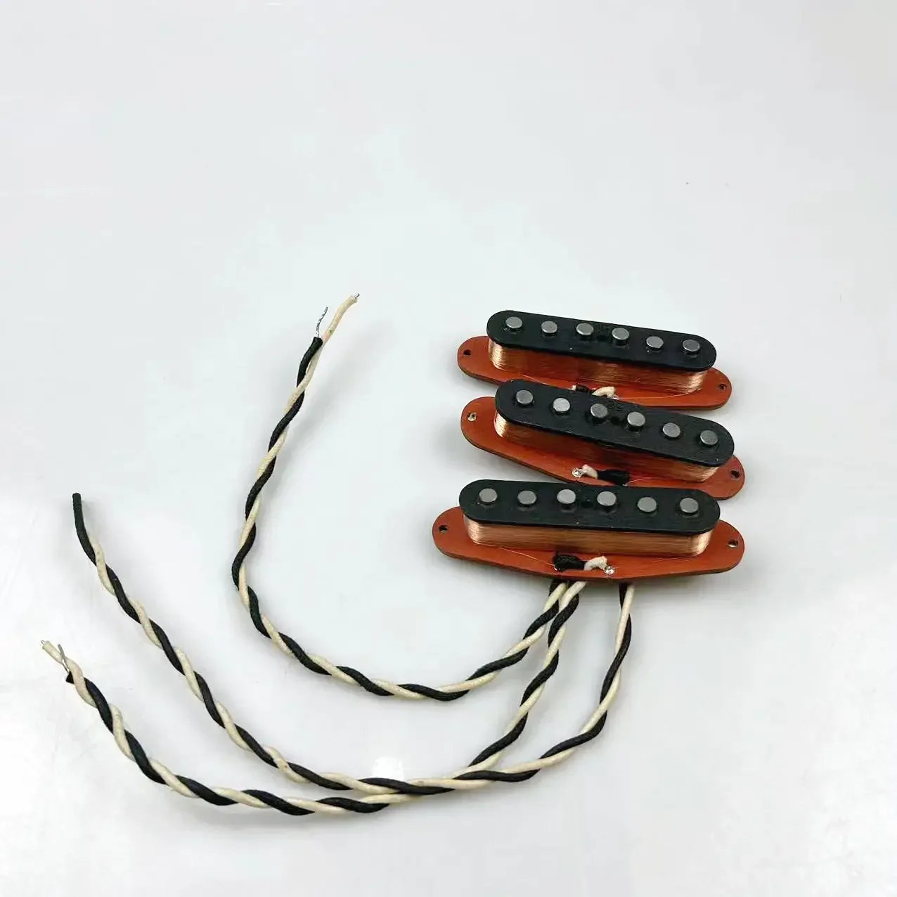 1 set 3pcs Guitar Pickups Single coil pickups Alnico 5 Pickups Red Dimensional Sheet Base