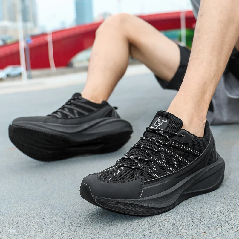 

New Couple Running Shoes With Soft Sole And Shock-Absorbing Sports Shoes Low Cut Lace Up Casual Shoes Suitable For Jogging