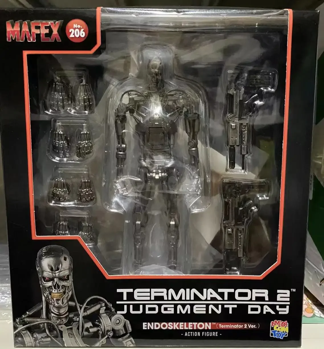 In Stock Original Medicom Toy MAFEX 206 Terminator 2 Judgment Day In Stock Original Medicom Toy MAFEX 206 Terminator 2 Judgment Day