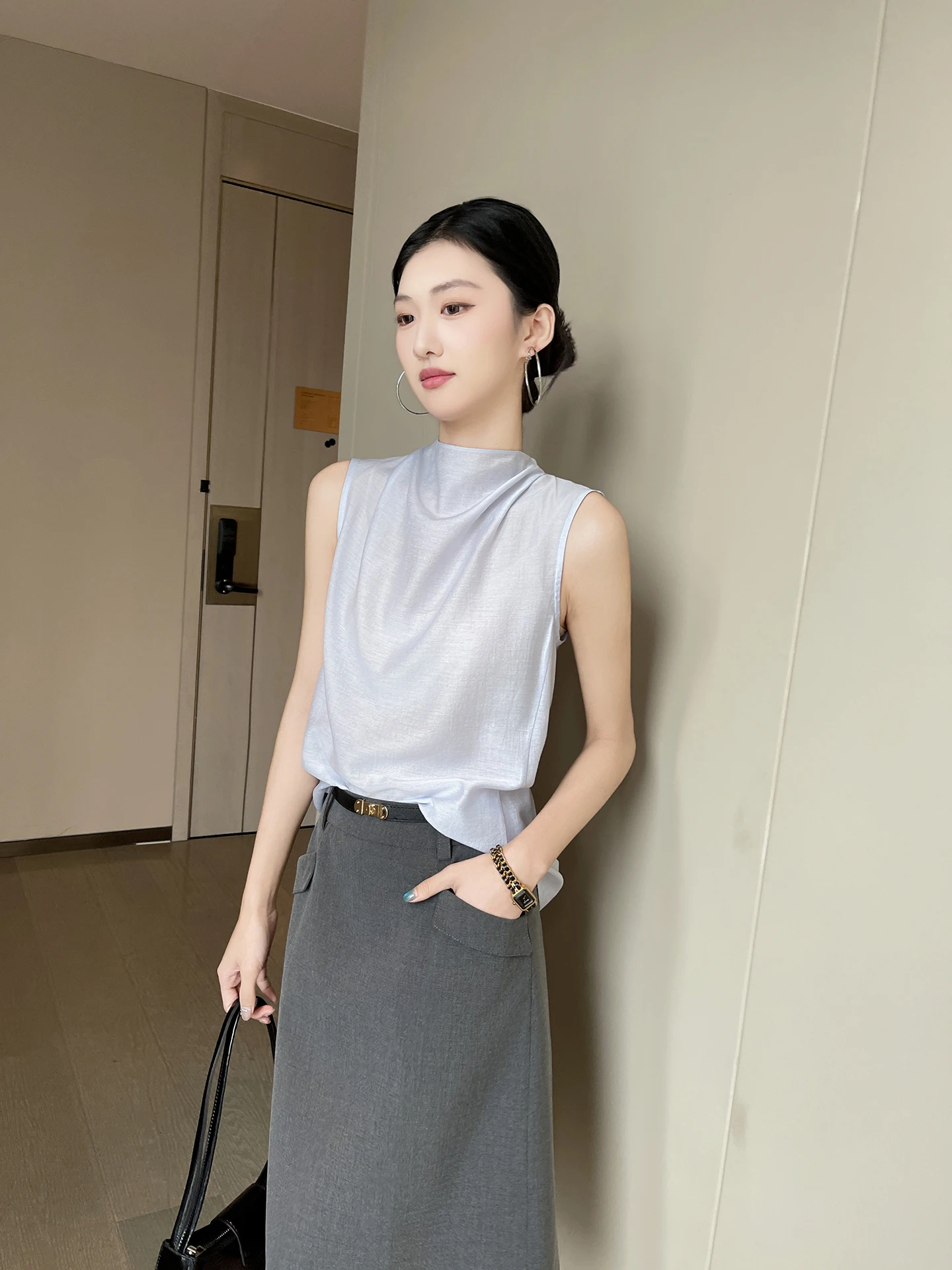 

Синий свободный женский шифоновый топ без рукавов, лето 2026, повседневный стиль, с узлом, премиум-класса, прозрачный, дышащий