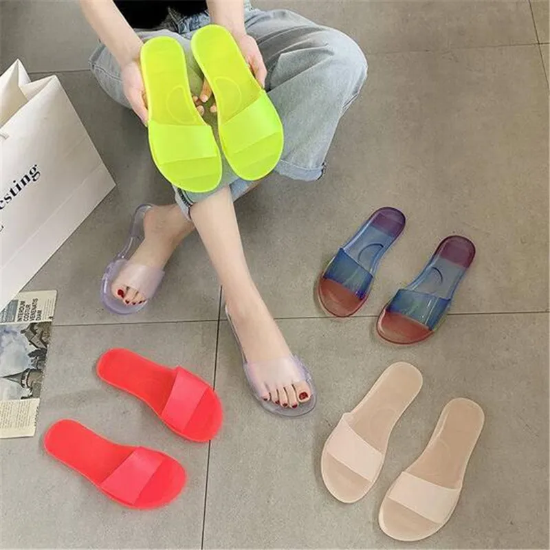 2022 Summer Women Candy Color Transparent Slides Flat Bottom Plus Size Beach Sandals Shoes Ladies Casual One-word Jelly Slippers