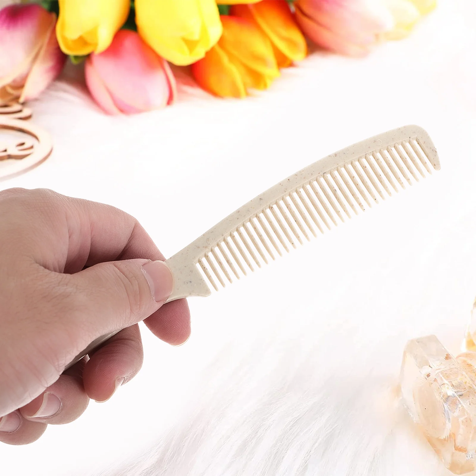 

50 Sets Disposable Hair Combs Plastic Handle Salon Travel Haircut Combs Portable Pocket Care Tools