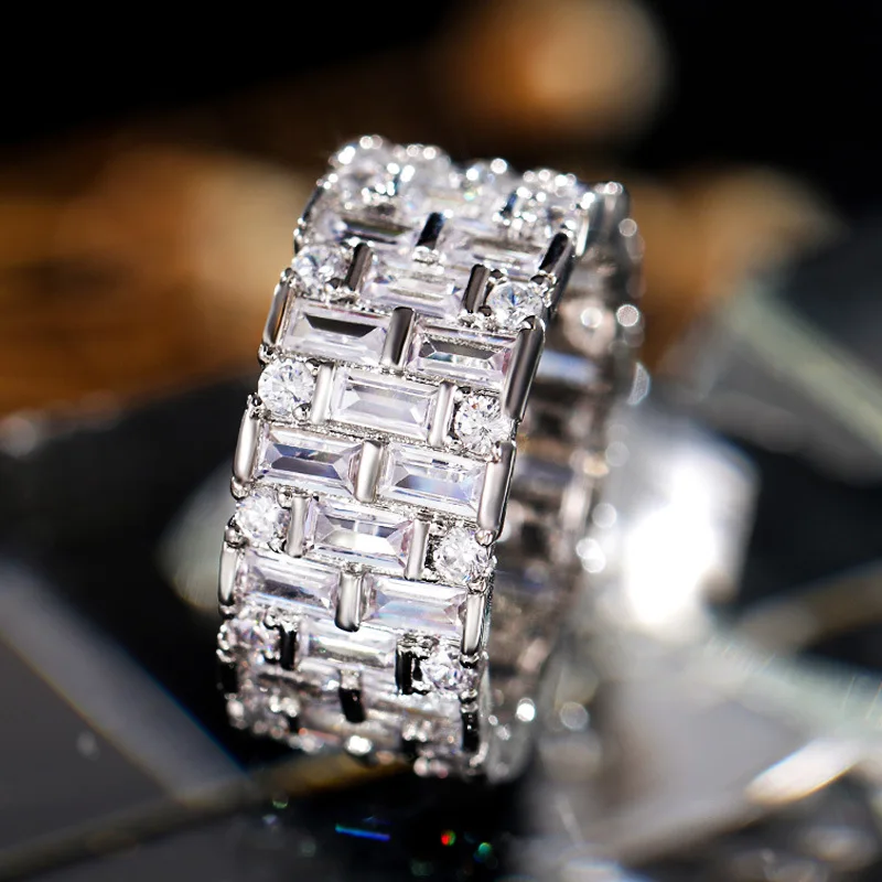 2024 New Luxury Princess Solid Silver Color Aesthetic Eternity Band Ring for Women Anniversary Gift Jewelry Bulk Sell R6277