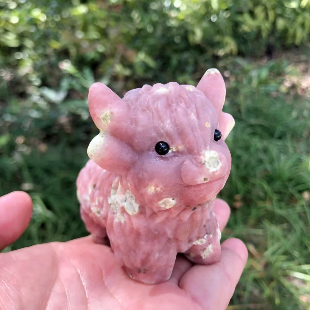 8cm Natural Rhodonite Highland Cow Figurine Hand Carved Gemstone Cow Statue, Reiki Healing Stone Animal Desktop Decor Gift