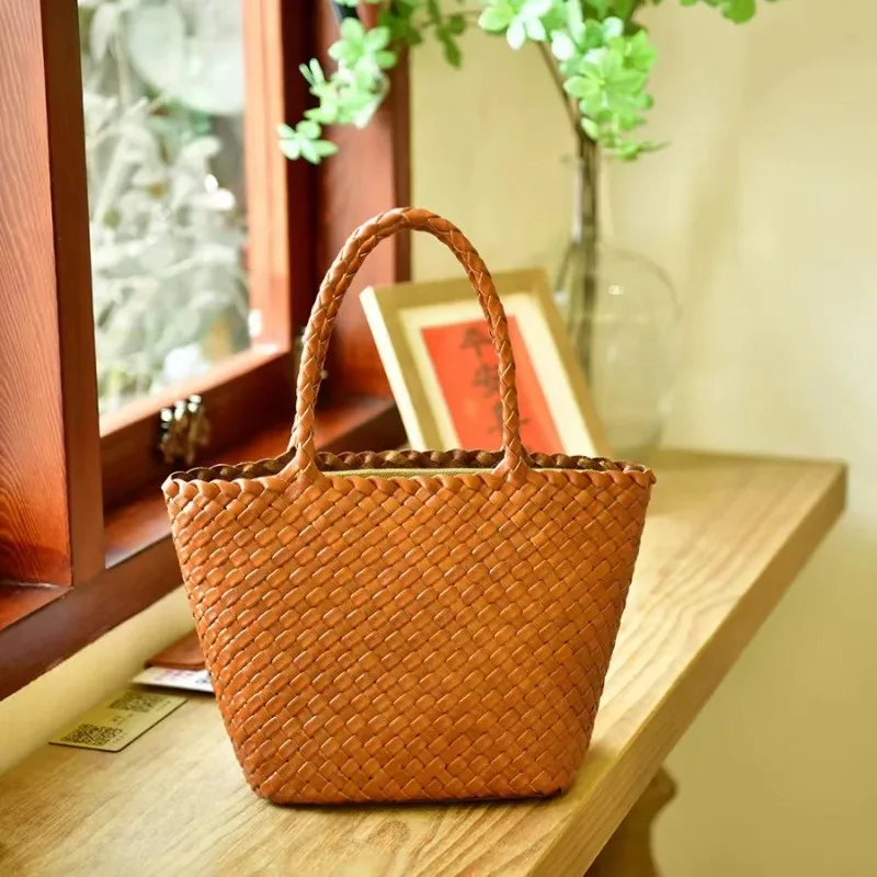 2024 Original New Head Layer Cowhide Woven Vegetable Basket Bag Retro Genuine Leather Handmade Handbags Fashion Mother Pack