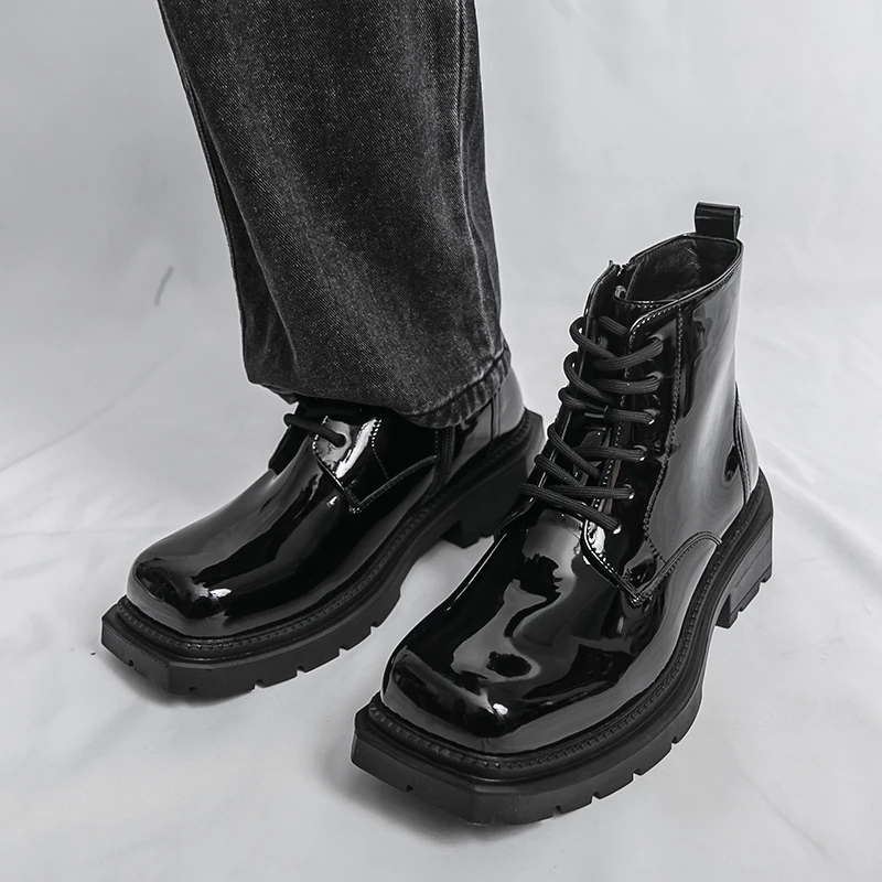 

Men's thick soled boots Classic casual and fashion styles Work or office Outdoor Trendy Youth Autumn and winter leather shoes