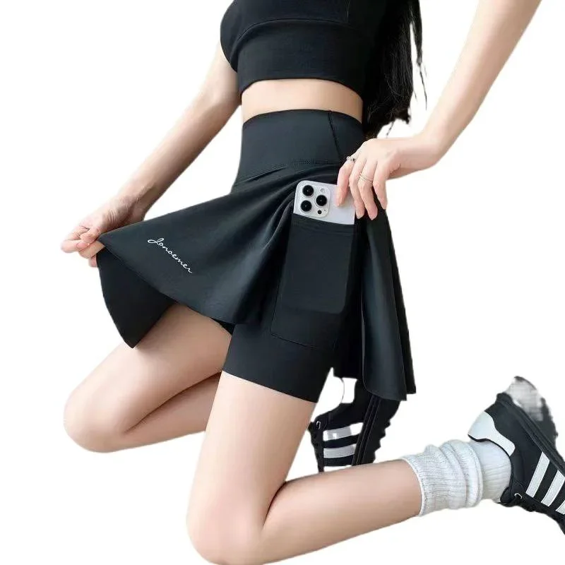 Gonna da tennis fitness Gonna corta da donna Abbigliamento sportivo da corsa ad asciugatura rapida Estate Nuovo stile Gonna a mezza lunghezza di origine cinese