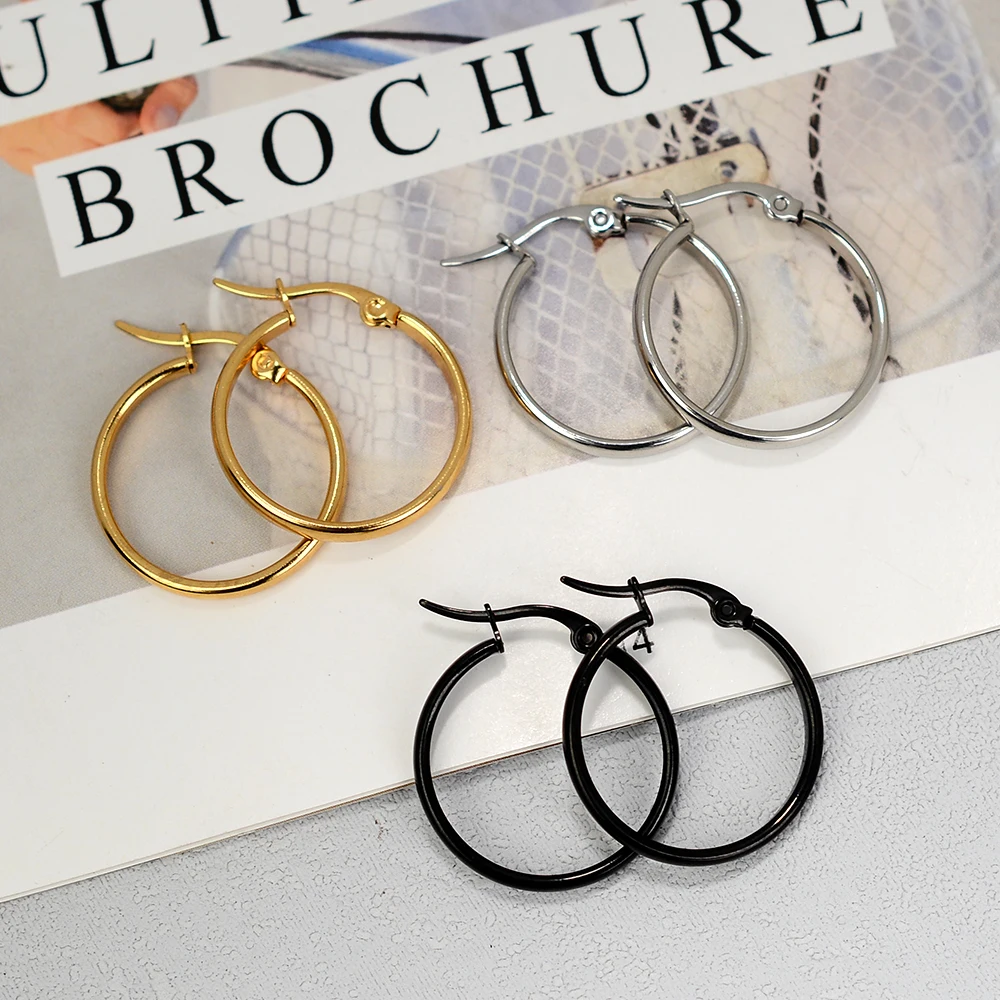 Diâmetro 20mm, 40mm de aço inoxidável plana hoop brinco ouro cor círculo brincos redondos para mulher leve aros na moda jóias