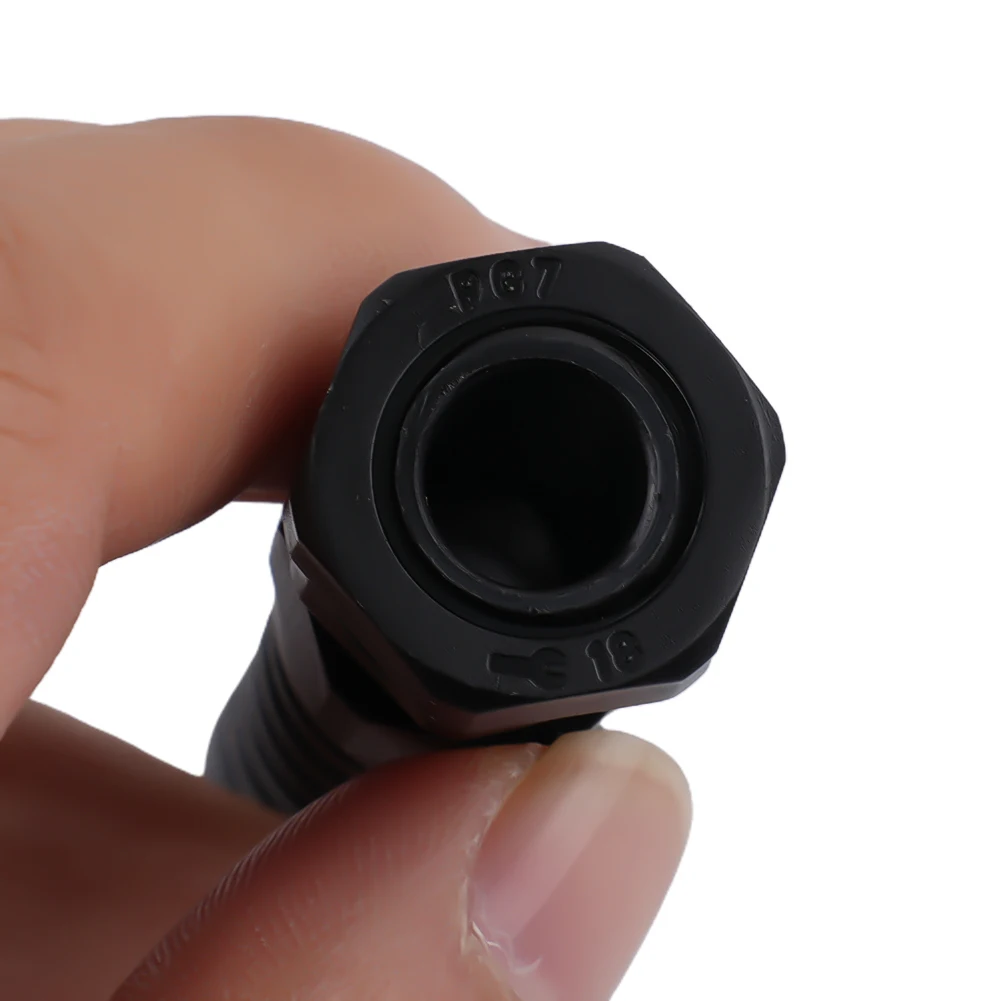 Cable Connectors Cable Glands Waterproof IP67 Black Or White Easy To Tighten PG7 M12/PG9 M16/PG11 Switchboards
