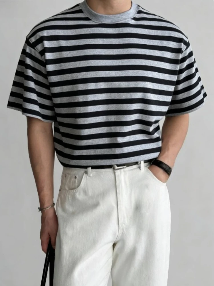 

2026 Men's Vintage Beach Shirt Printed Loose Fit Casual Lapel Neck Short Sleeve Shirt Lightweight Breathable Summer Daily Wear