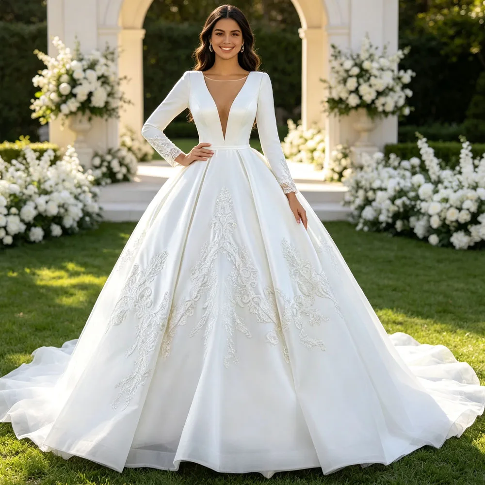 Customized O Neck Long Sleeves Wedding Dress Embroidery Ball Gown Robe De Mariée