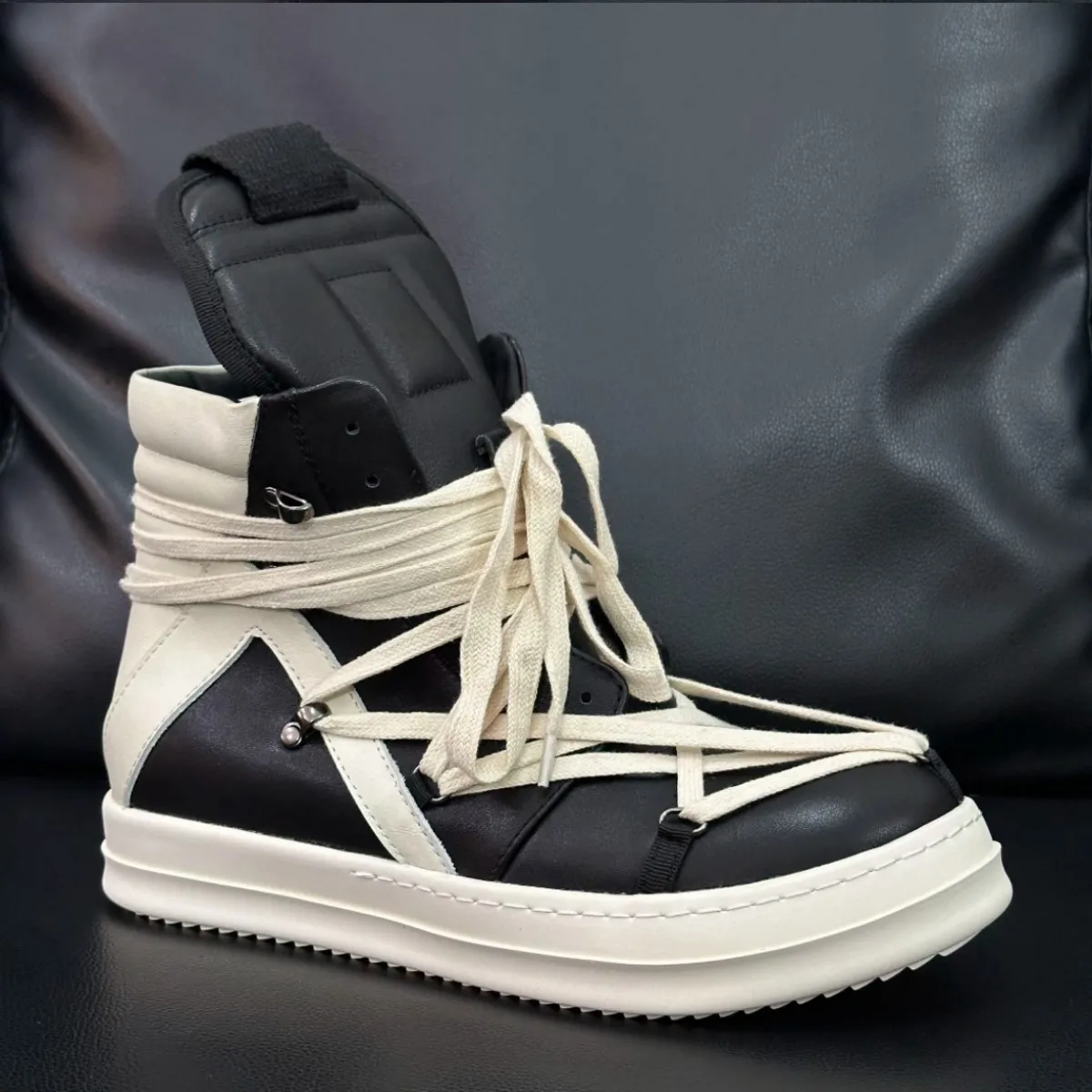 Ro Men Casual Shoes High Street Sneaker Brand Pentagram Designer Boots Black Leather High Top Shoe Classic Trend Women Sneakers
