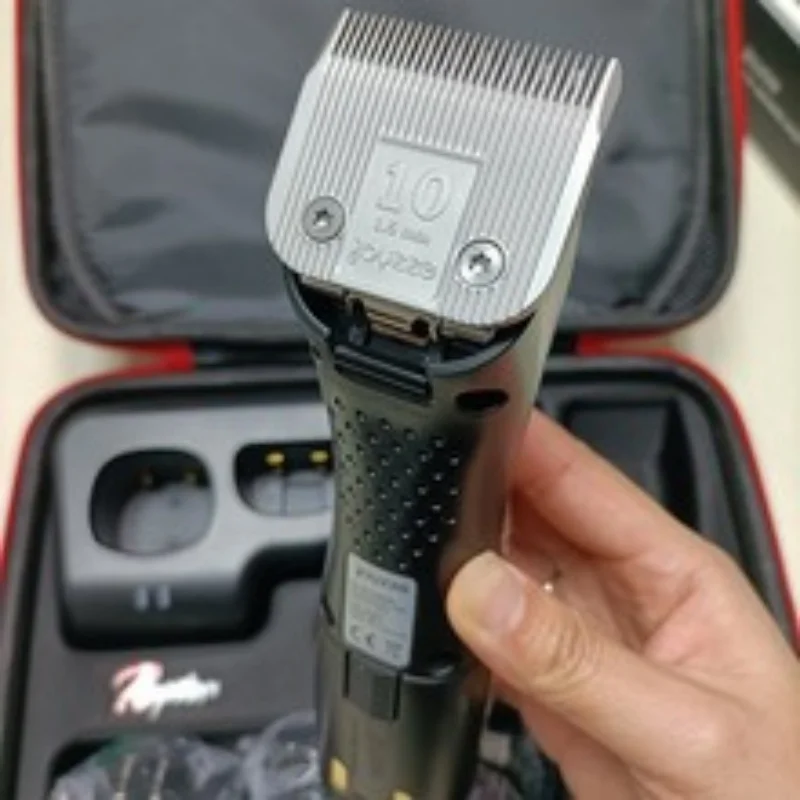 

Large Dog Pet Electric Clipper High Power Hair Cutter Shovel Head Battery Operated Trimmer Convenient Cleaning（blade 1.5 mm）