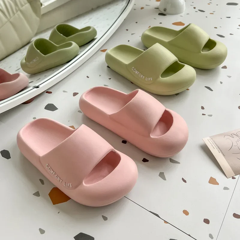 Thick Platform Bathroom Home Slippers Women Fashion Soft Sole EVA Indoor Slides Men Sandals Non-Slip Couple Summer Flip Flops