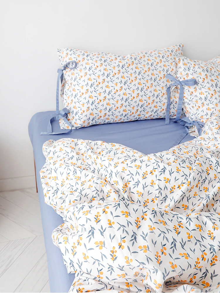 

Комплект постельного белья из чистого хлопка с мелким цветочным узором, четыре предмета, для общежития, сохраняющий тепло