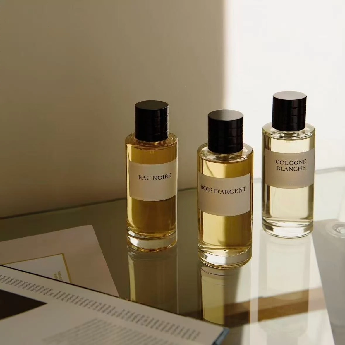 100/125ML ノーブルトレンド香水 エレガントで高貴な雰囲気を醸し出す 魅惑的で中毒性のある雰囲気を添える デートに最適