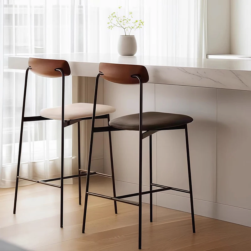 

Modern Nordic Bar Stools Minimalist Black Metal Aesthetic Design Bar Chairs Comfortable Office Bancos De Bar Trendy Furniture