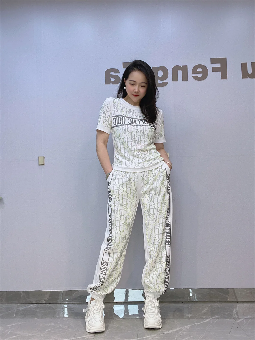 Women 2PCS Knitted Matching Set Women Cartoon Hot Diamond Tracksuit Summer Casual Loose Sports Kit Two piece Set