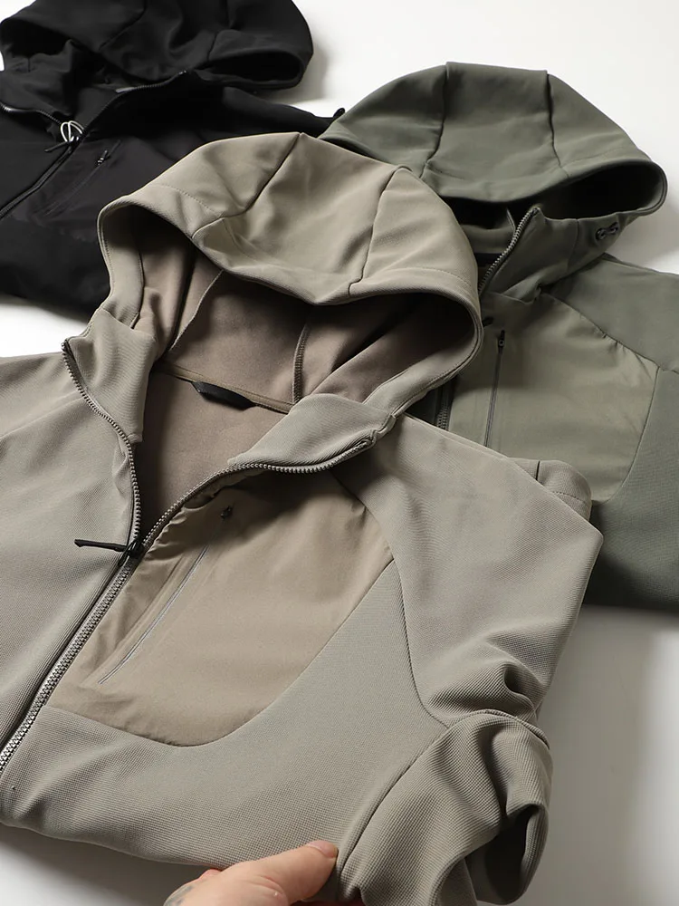 

Functional Outdoor Windproof Hooded Jaet Men's Traveling Climbing Soft ell Coat Casual Youth ular Stand Fit Long Sl...