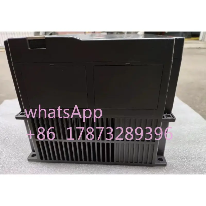 Gebrauchter Wechselrichter VFD220C43A-21, OK getestet