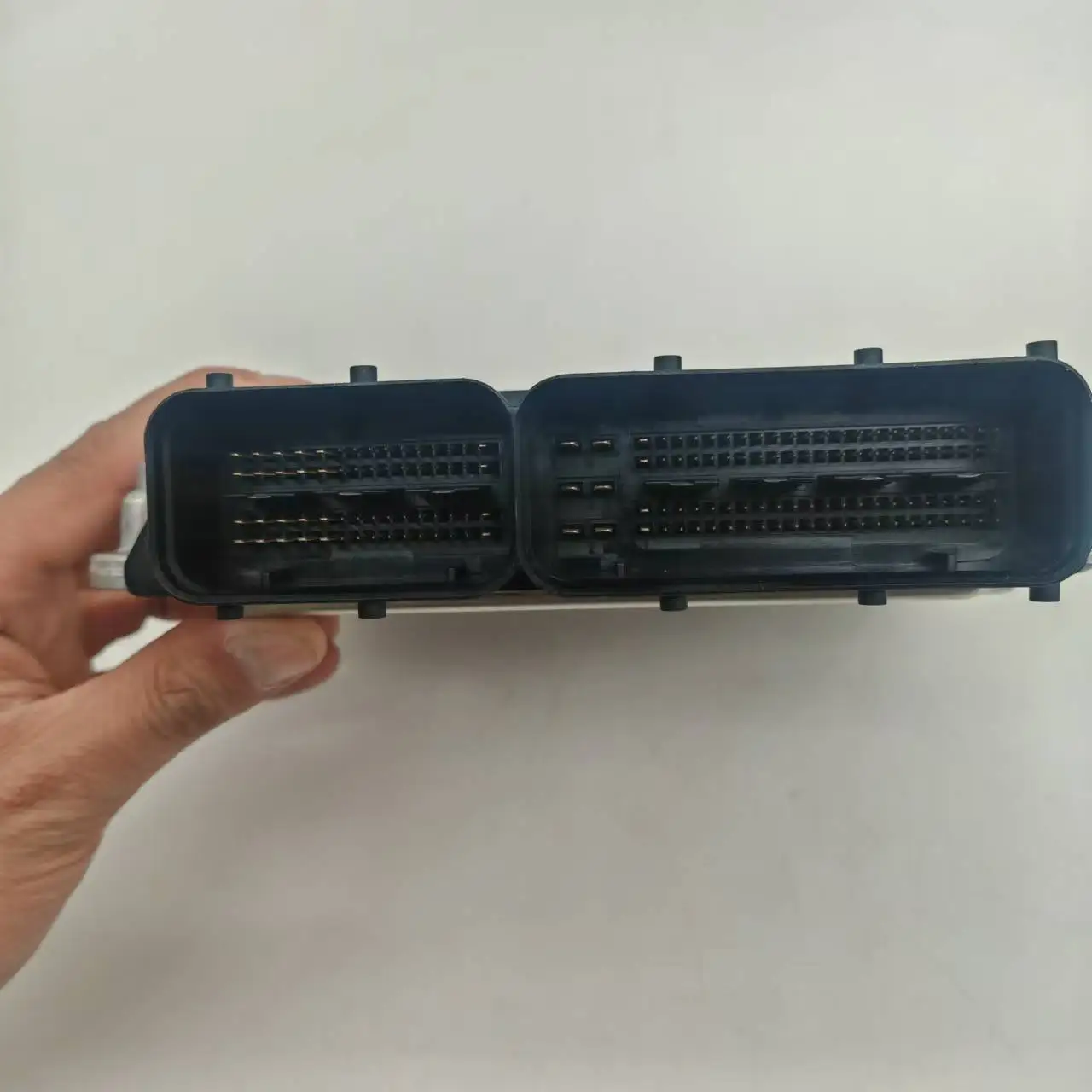 High quality NEW 0281012193  0281 012 193  504121602 Engine Computer Board Electronic Control Unit FOR   Iveco