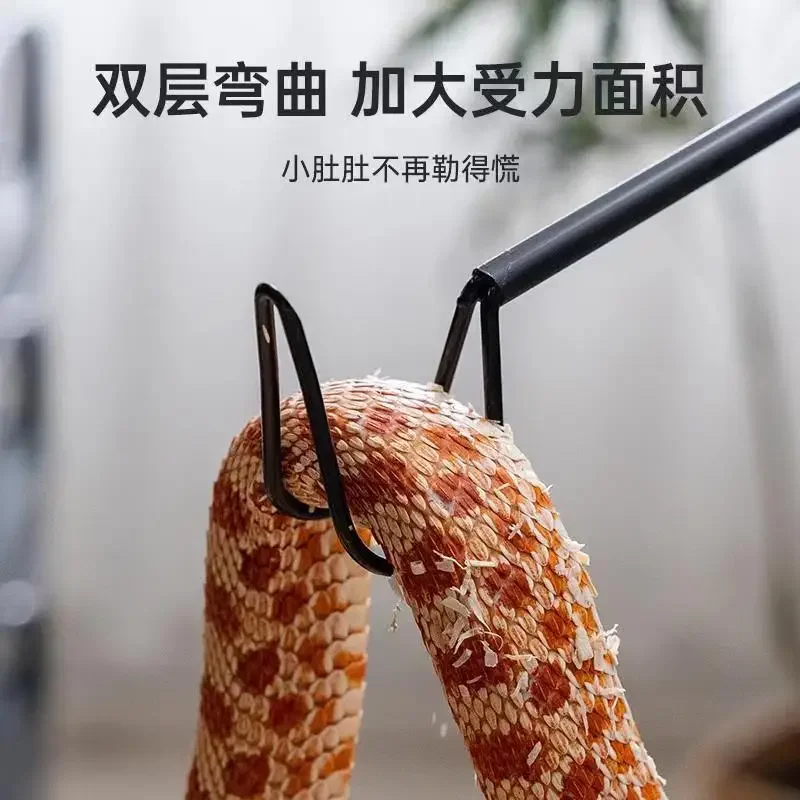 High-quality Aluminum alloy Snake Hook Safety Retractable Professional Reptile Snake Catching Tools Reptiles Hook Safe Distance