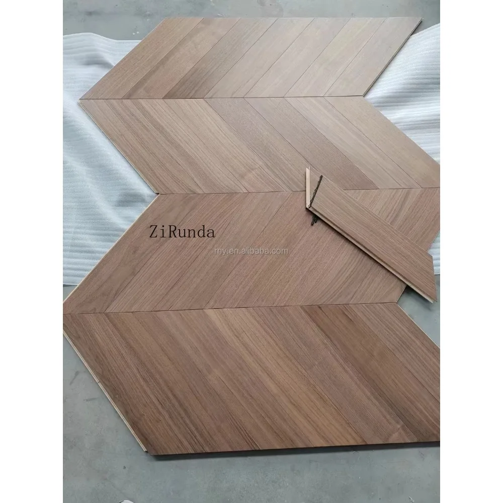 맞춤형 호두나무 헤링본 원목 바닥재, 원목 바닥재, 원목 타일