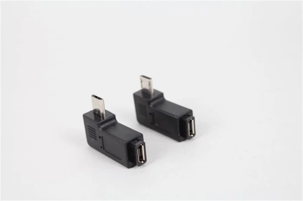 ไม่ง่ายที่จะสร้างความเสียหายตัวเชื่อมต่อ USB อะแดปเตอร์ USB สีดํา Micro To USB 90 องศามุมซ้ายและขวาปลั๊กคอมพิวเตอร์ฮาร์ดแวร์สาย