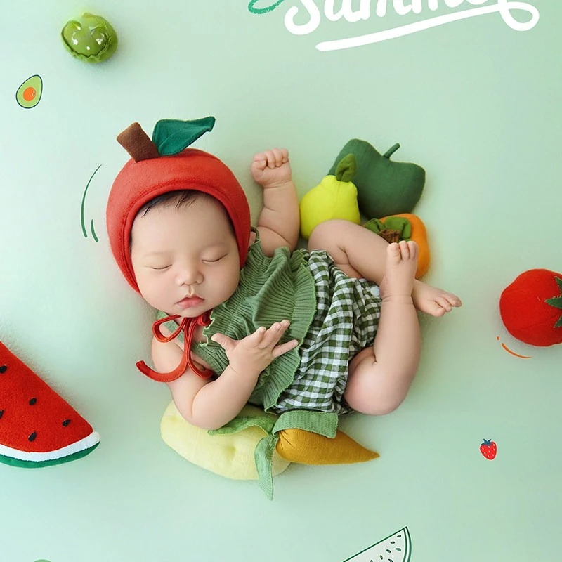 Newborn Photography Props Summer Fruits Theme Set Backdrop Outfit with Apple Hat with Decors Watermelon for Baby Studio Photo