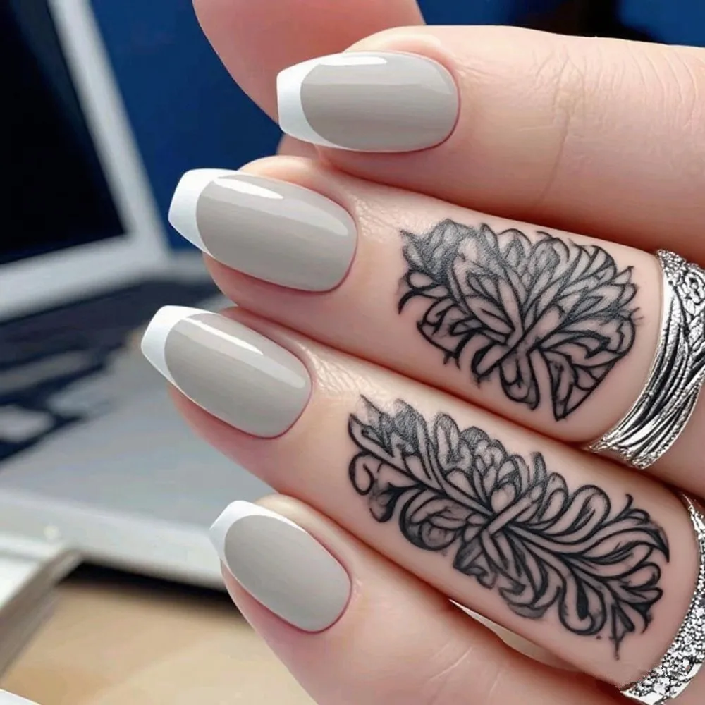 

Ballerina Coffin Short Fake Nail With Adhesive Shiny Grey French Press On Nails Reusable DIY Lady Finger Tip Manicure Tool