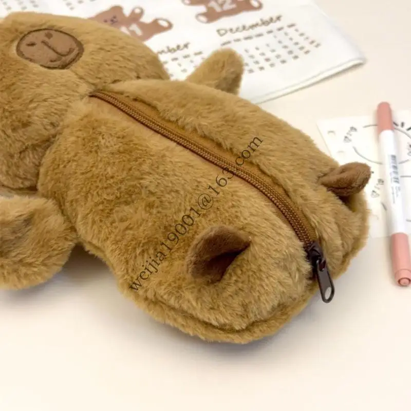 Plush Capybara Pencil Case BACKER CARGE CARGET PENCES PEMIRCIZERS BAS.
