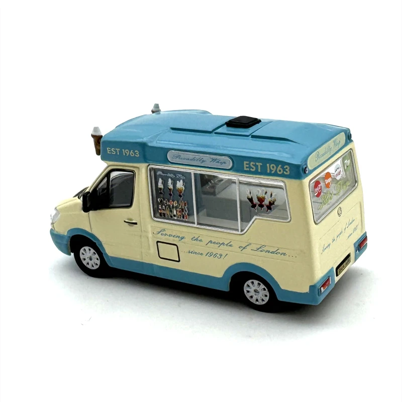 1:76 scala pressofuso in lega Mercedes Ice Cream Truck Van Toys Cars Model Classics Adult Souvenir collecties Gift Static Display