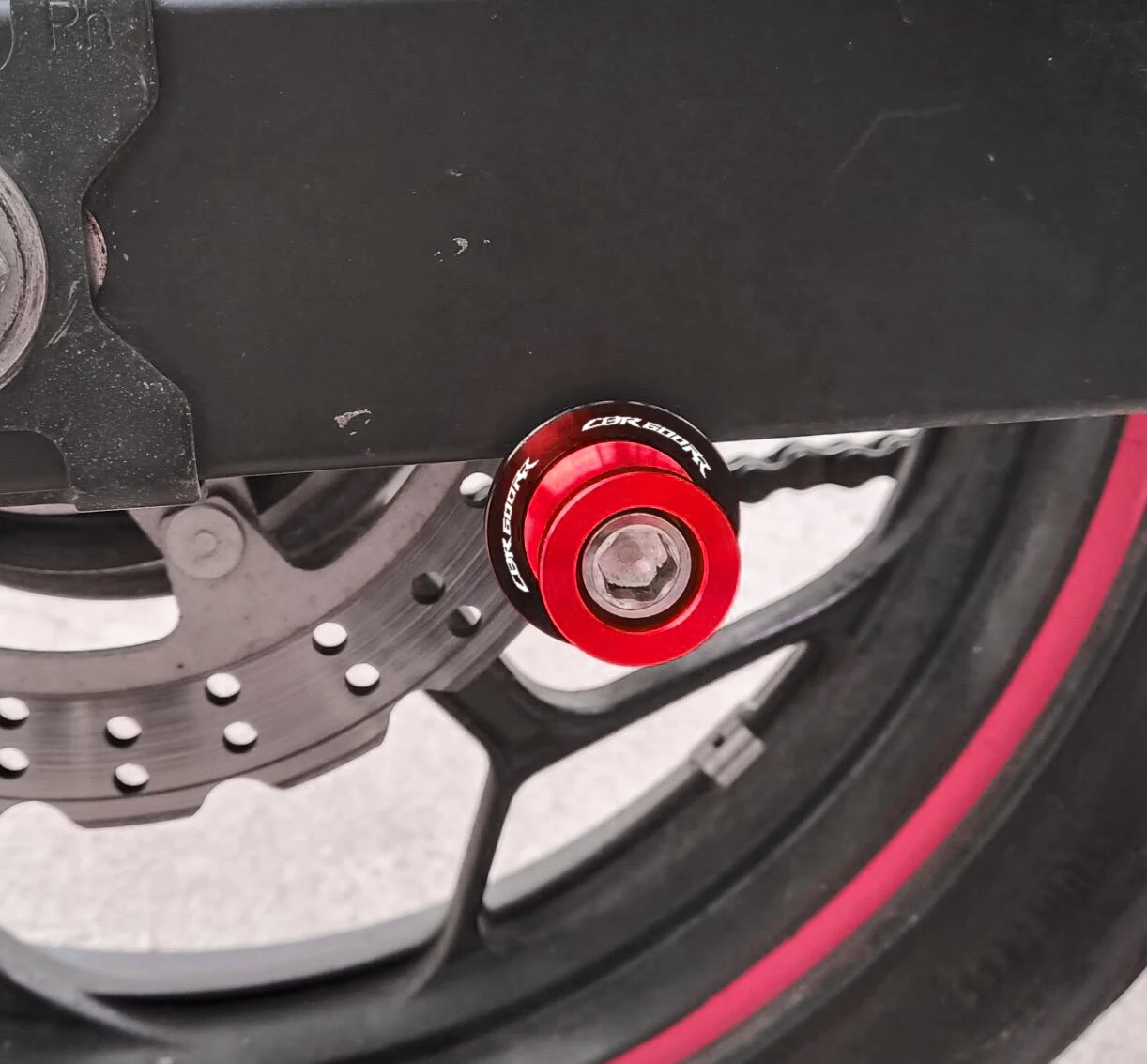 2026 sell well Motorcycle Swingarm Spools Slider Stand Screws 8MM Fit for HONDA CBR600RR CBR 600RR CBR600 RR 2010 - 2021