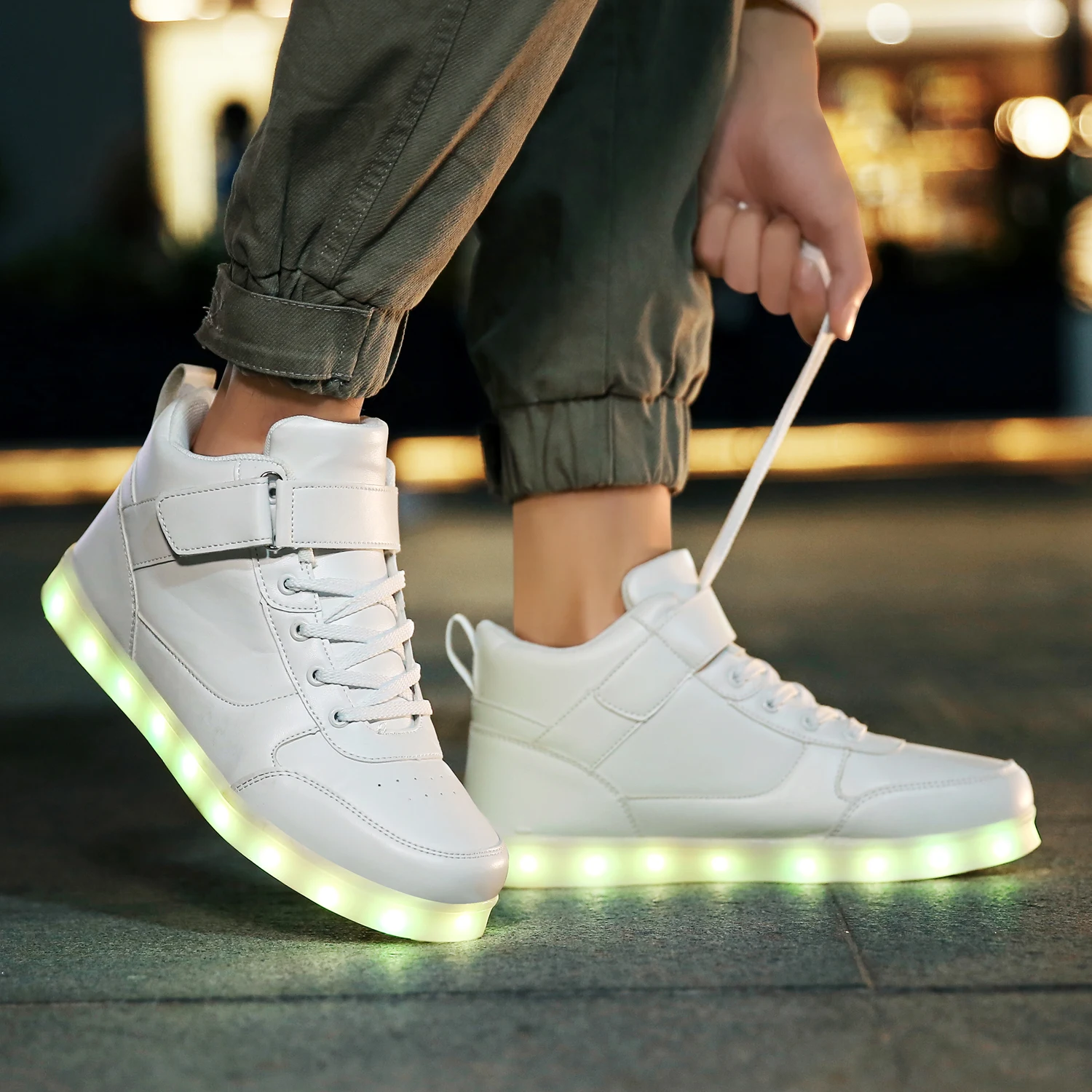 Adult&Kids Light up shoes Light USB Charging Loop Fashion Sports Dancing Sneakers Luminous Sole for Women&Men Led Shoes