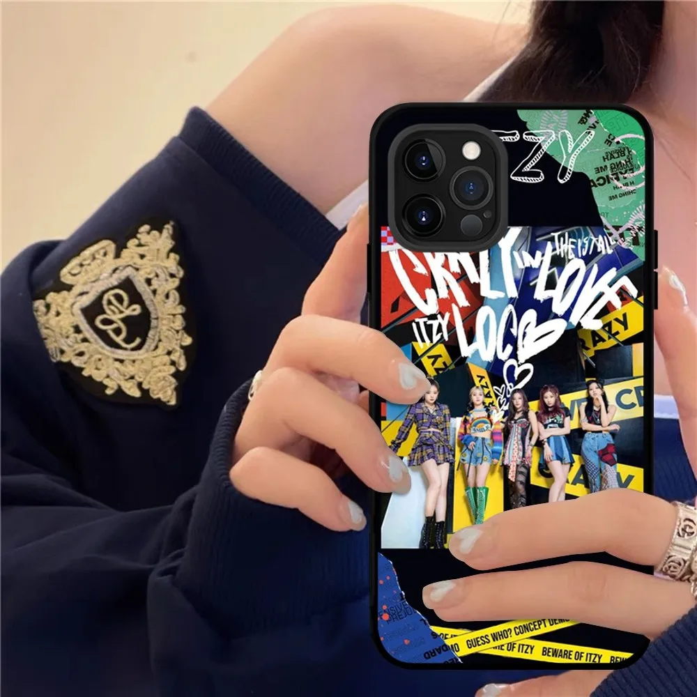 Hot Kpop group-ITZY Phone Case Silicone Soft for iphone 15 14 13 12 11 Pro Mini XS MAX 8 7 6 Plus X XS XR Cover