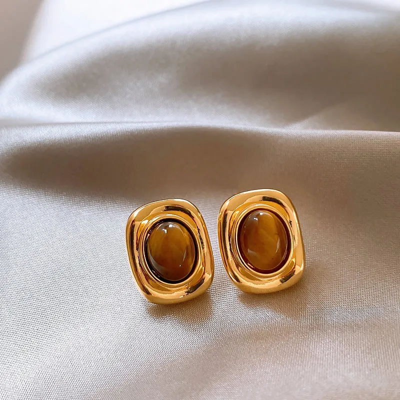 Retro Golden Square Metal Frame Stud Earrings with Brown Acrylic Oval Bead Earrings Party Trendy Geometry Jewelry Gift