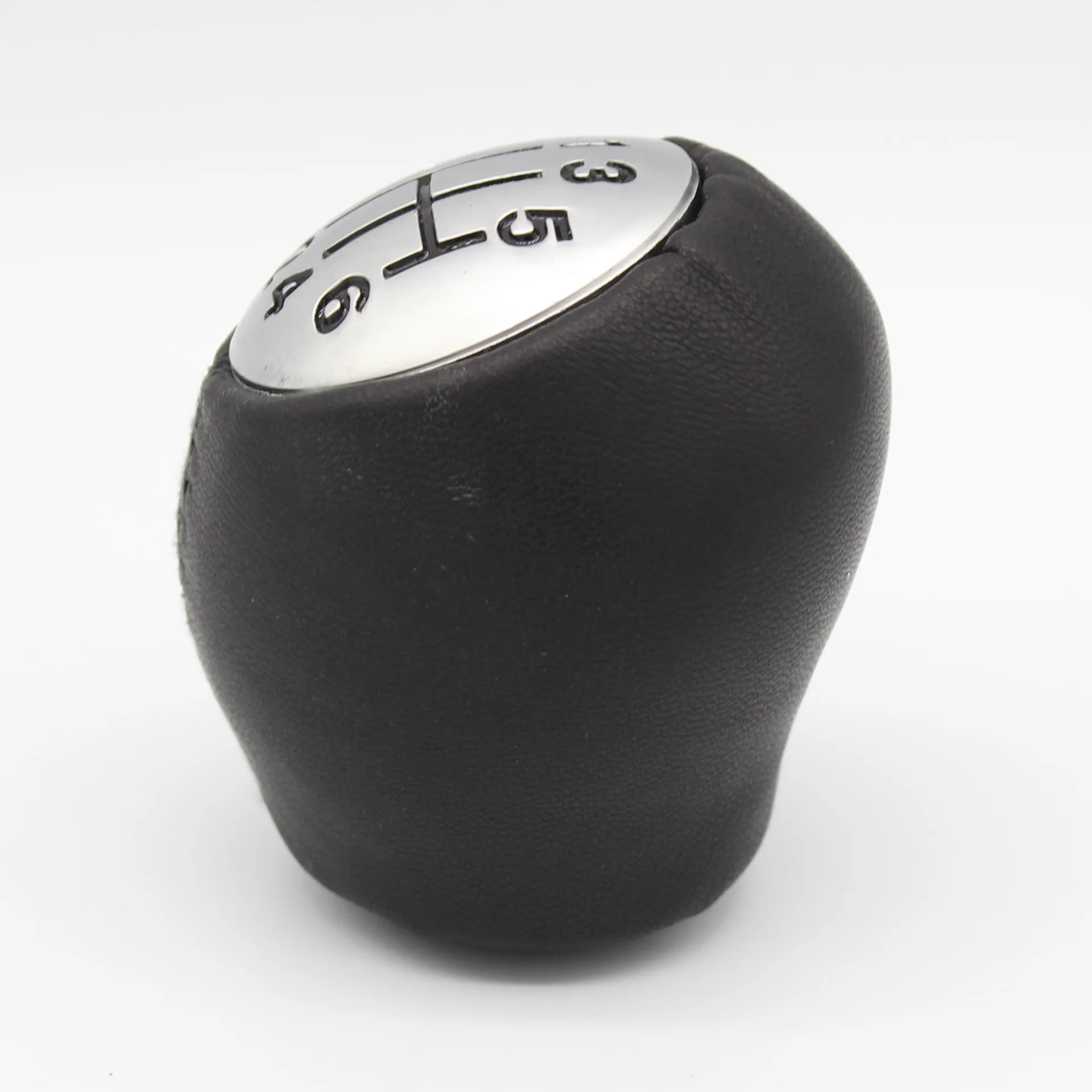 Suitable for cab use in Renault Megane car gear shifting handball gear head handle matte cover wrapped in leather