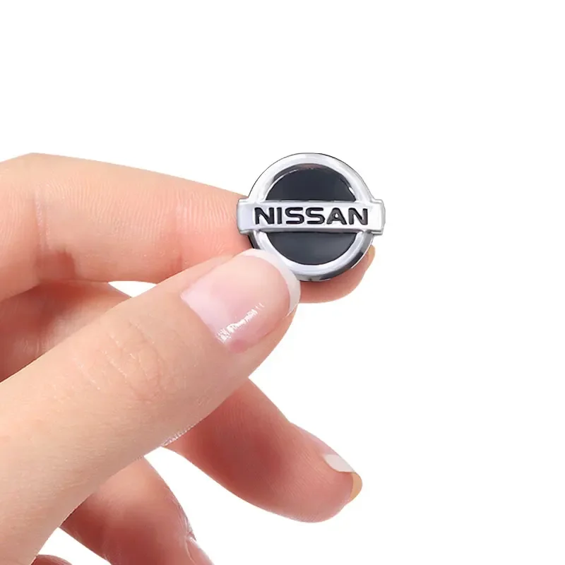 Nuevo emblema de aluminio para llave de coche, pegatinas de repuesto para llaves de coche Nissan X-Trail T32 T31 Qashqai Tiida Teana, accesorios de estilo para coche