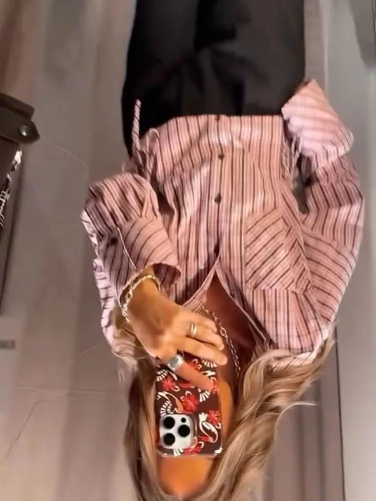 

HH Women Spring Fashion Versatile Multi-Wear Lapel Plaid Long Sleeve Shirt Female Elegant Bow Tie Pocket Decoration Casual Shirt